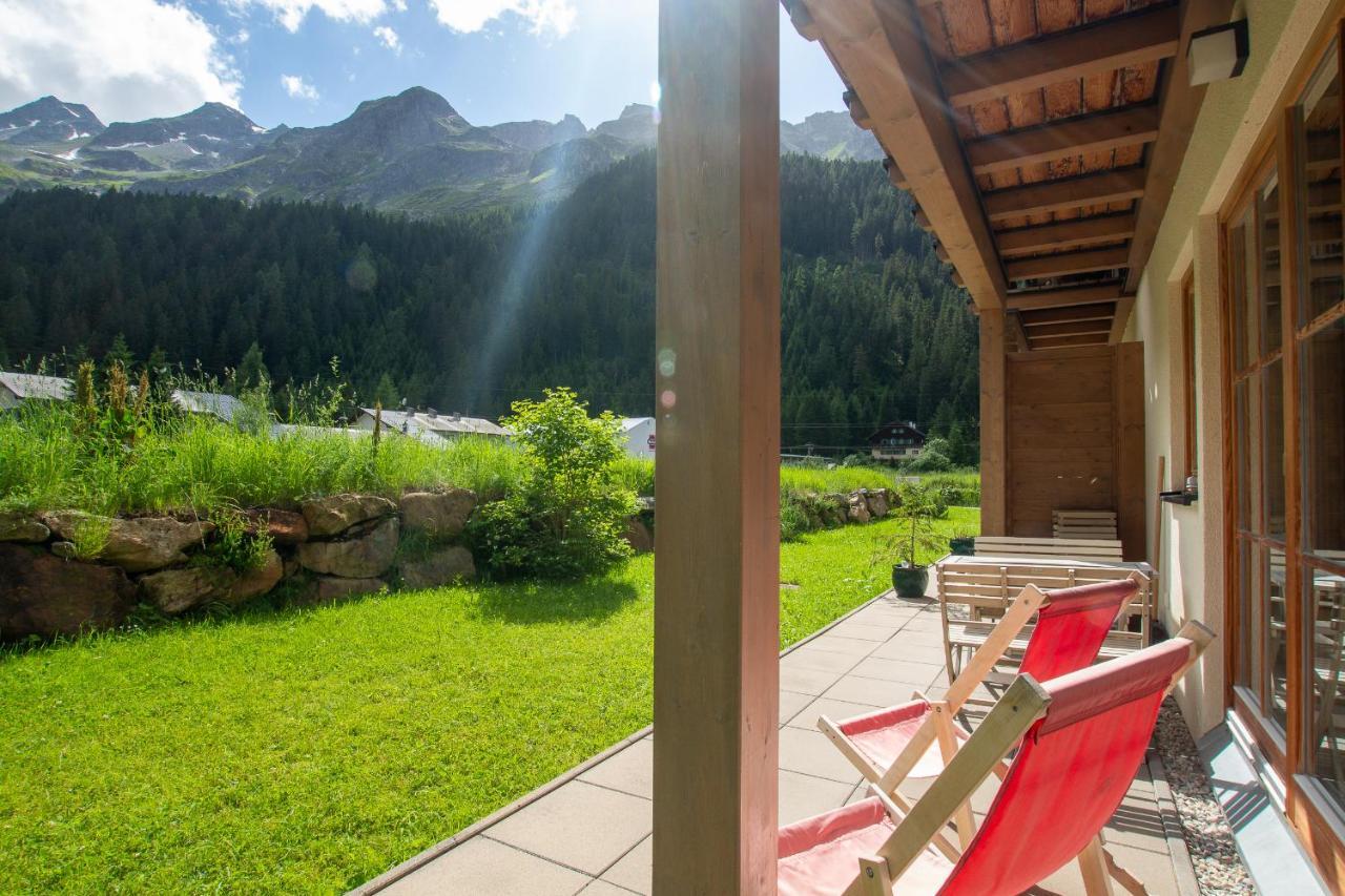 Tauerndorf Enzingerboden Ski In&Out - Steinbock Lodges 외부 사진